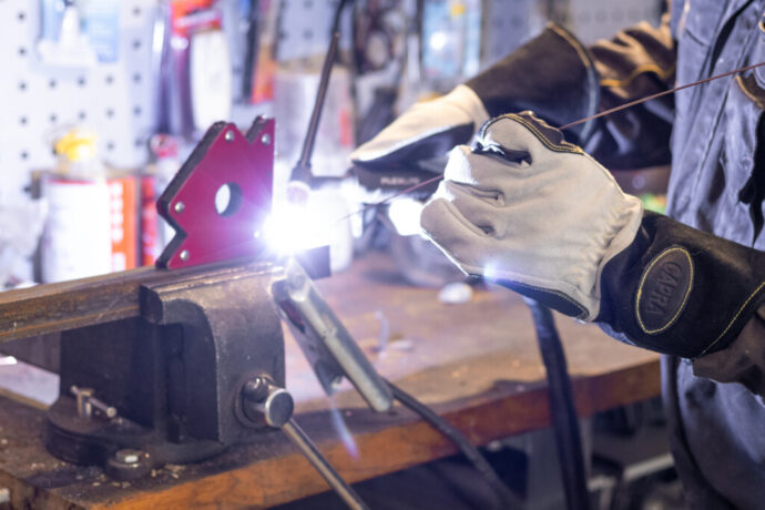 why professionals trust leather welding gloves